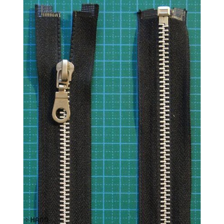 Gold Metal Closed Ended Assorted Colours Zips - 2 pcs (MZ10 Black with Silver - 45cm) Gold Metal Closed Ended Assorted Colours Zips - 2 pcs (MZ10 Black with Silver - 45cm)
