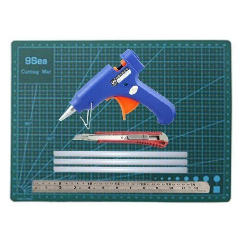 Crafters Kit Set, A3 Cutting Mat + Mini Glue Gun+ 3 Mini Glue Sticks, Stainless Steel 30cm Ruler + Paper Knife Crafters Kit Set, A3 Cutting Mat + Mini Glue Gun+ 3 Mini Glue Sticks, Stainless Steel 30cm Ruler + Paper Knife