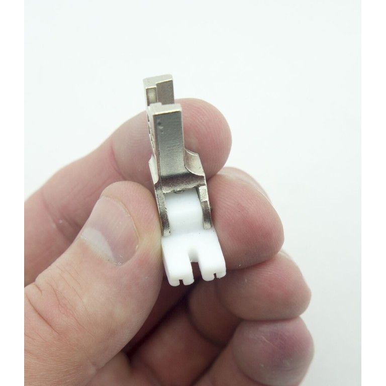 HAND® T35 Industrial Sewing Machine Invisible Zipper Foot for Use on