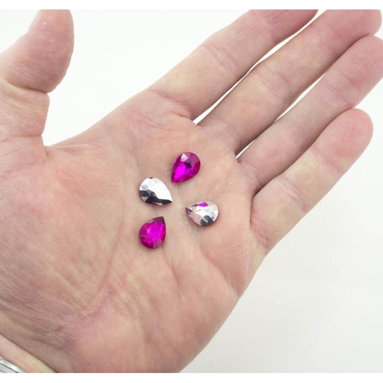 HAND® Bright Magenta Crystal Glass Teardrop Sew On Embellishments with Silver-Grey Tone Backing - 10 x 14mm - Pack of 50 HAND® Bright Magenta Crystal Glass Teardrop Sew On Embellishments with Silver-Grey Tone Backing - 10 x 14mm - Pack of 50