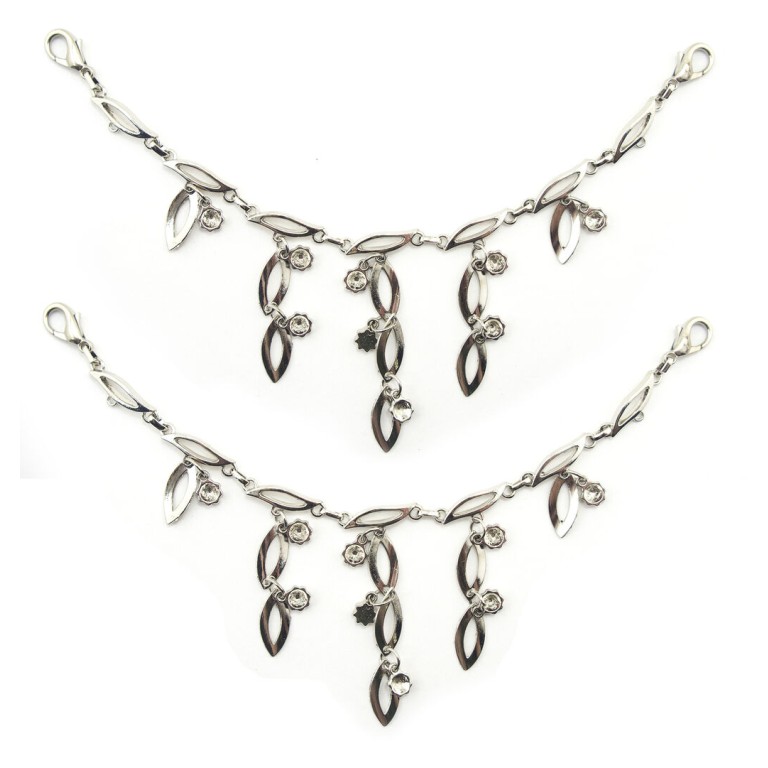 HAND® No. 1067 Silver Tone Metal Leaf Link Chain with Lobster Clasps for DIY Jewellery, Hand Bag, Costumes, Garments - 220 x 70 mm - Set of 2 HAND® No. 1067 Silver Tone Metal Leaf Link Chain with Lobster Clasps for DIY Jewellery, Hand Bag, Costumes, Garments - 220 x 70 mm - Set of 2