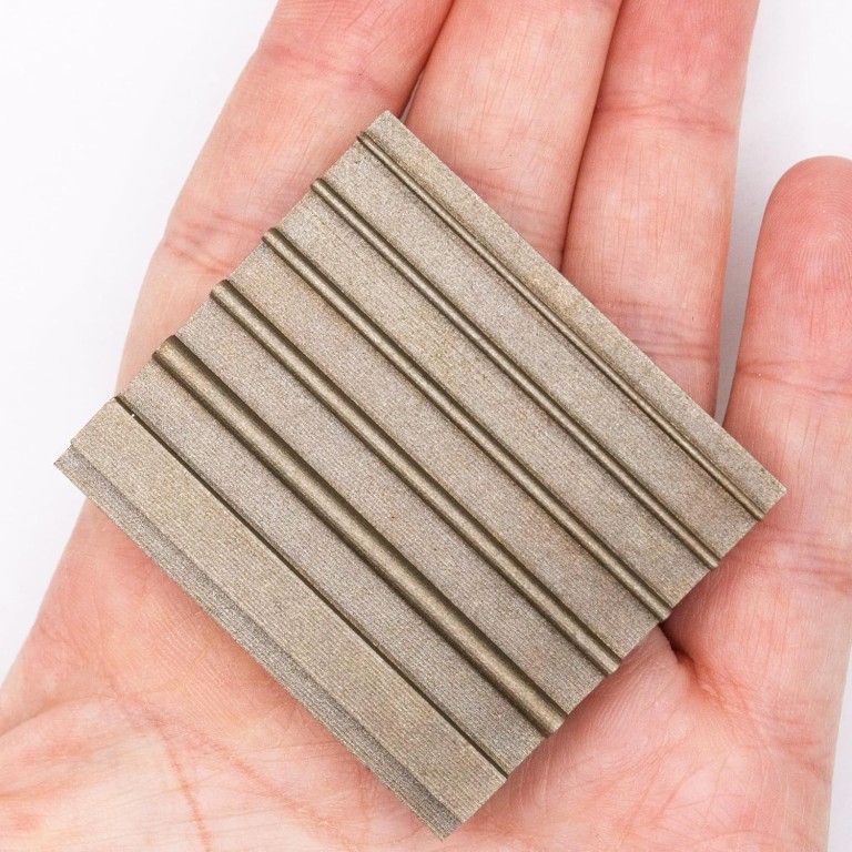 Steel Leather Edge Bevelers Sharpen Grinding, measuring 50 x 45 x 9 mm Ideal for Leather Crafting - Rounded Male and Female Sides Steel Leather Edge Bevelers Sharpen Grinding, measuring 50 x 45 x 9 mm Ideal for Leather Crafting - Rounded Male and Female Sides