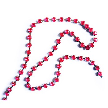 DMT Diamante Gems Rhinestones Embellishment, Continuous - Assorted Colours, per 2 metres (5mm) (DMT10 Rose Pink Gems - Silver Case)