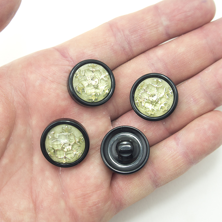 HAND® Set of 4 Snow Flake Buttons with Clear Crystal and Silver Tone Metal on Shimmery White in a Black Acrylic Setting - 20 mm HAND® Set of 4 Snow Flake Buttons with Clear Crystal and Silver Tone Metal on Shimmery White in a Black Acrylic Setting - 20 mm